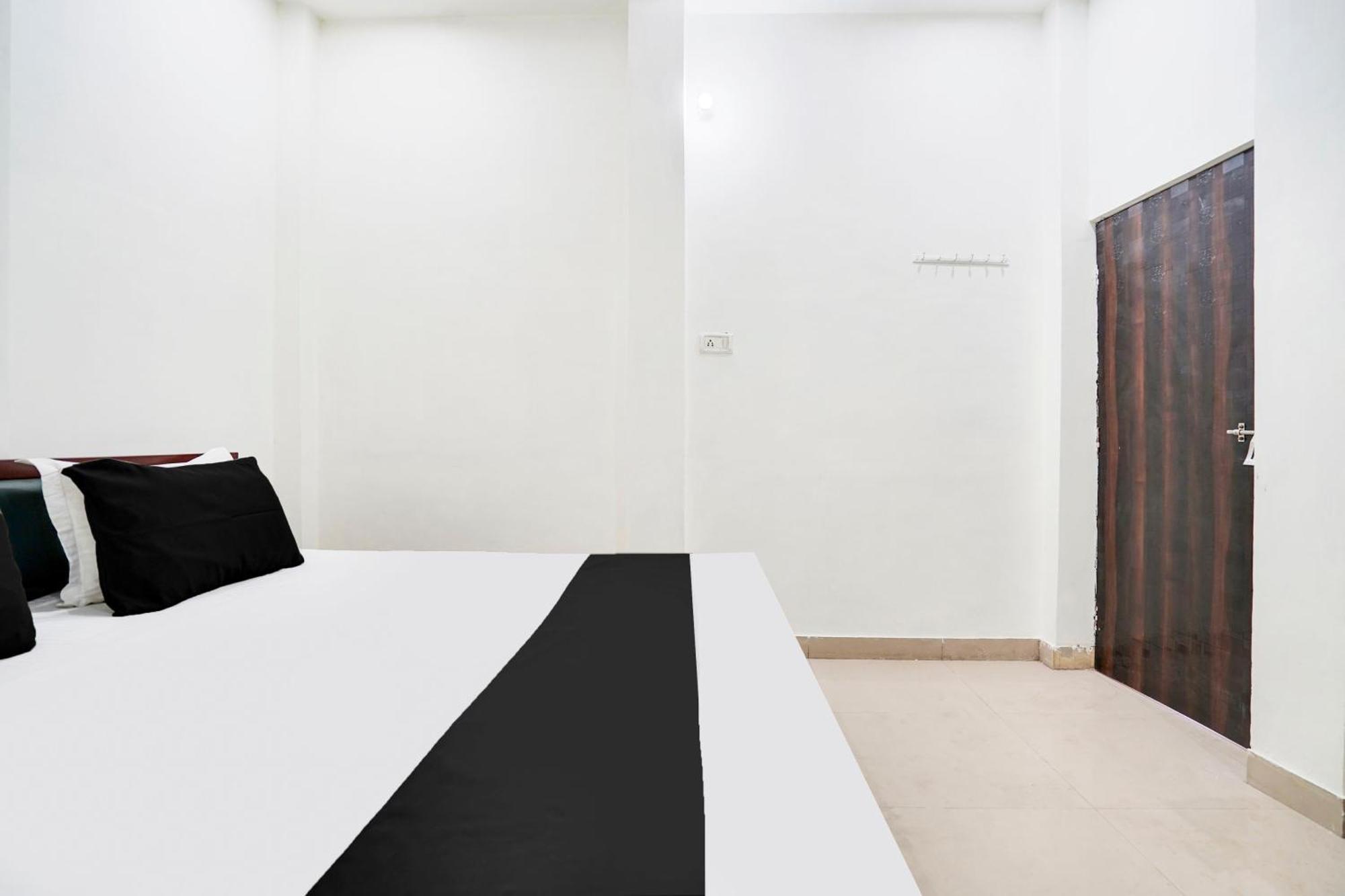 Hotel O The Moon Bareli Zewnętrze zdjęcie