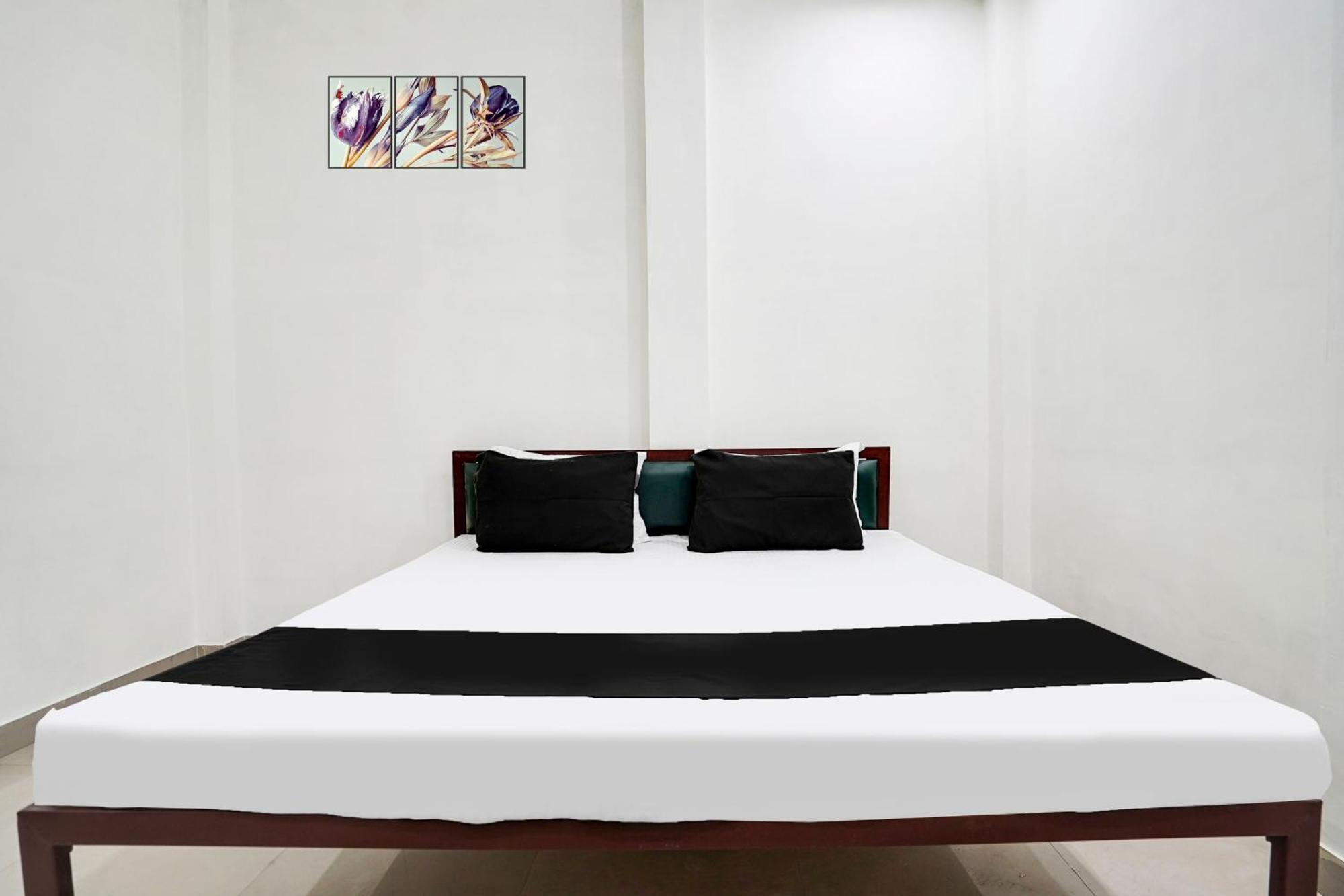 Hotel O The Moon Bareli Zewnętrze zdjęcie